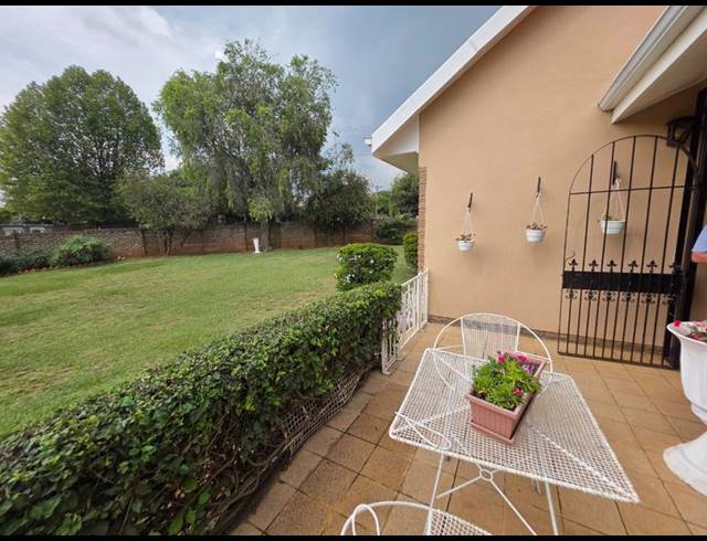 3 BEDROOM HOUSE FOR SALE IN GREENHILLS
